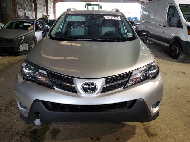 Photo 5 from auction – 2015 TOYOTA RAV4 LE with VIN 2T3ZFREV2FW213311