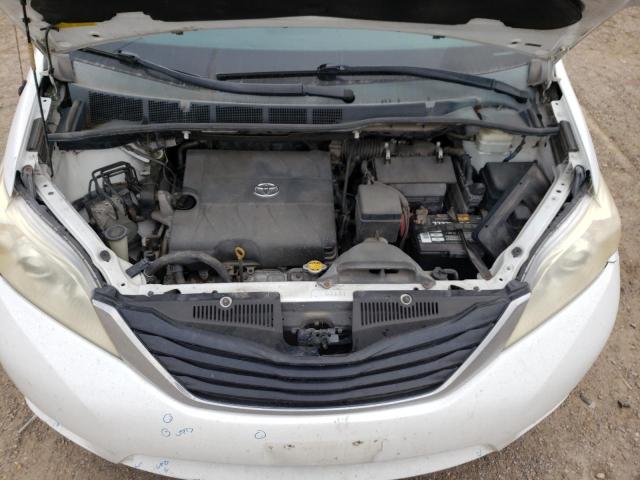 Photo 12 from auction – 2011 TOYOTA SIENNA LE with VIN 5TDKK3DC5BS103522