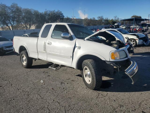 Photo 4 from auction – 2001 FORD F150 with VIN 1FTRX18L41NA09988