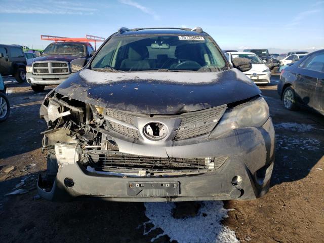Photo 5 from auction – 2015 TOYOTA RAV4 LE with VIN JTMBFREV4FJ024532