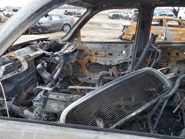 Photo 7 from auction – 2005 GMC YUKON with VIN 1GKEC13V85J184927