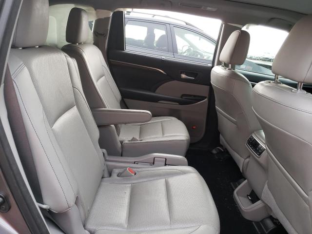 Photo 10 from auction – 2015 TOYOTA HIGHLANDER with VIN 5TDDKRFH5FS144291