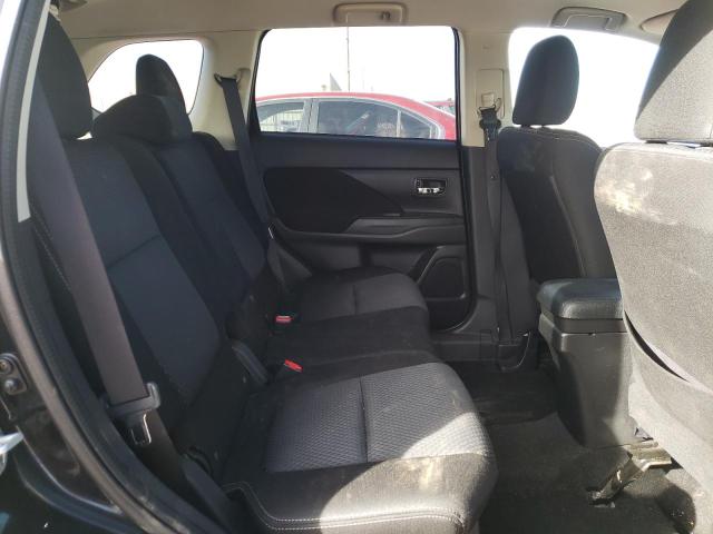Photo 11 from auction – 2018 MITSUBISHI OUTLANDER with VIN JA4AZ3A38JZ042511