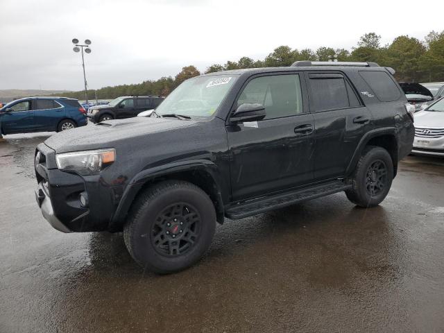 TOYOTA 4RUNNER SR 2018 with VIN JTEBU5JR5J5548843 - Photo from auction
