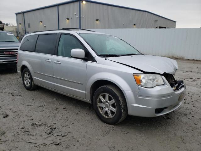 Photo 4 from auction – 2010 CHRYSLER TOWN & COU with VIN 2A4RR5D17AR177014
