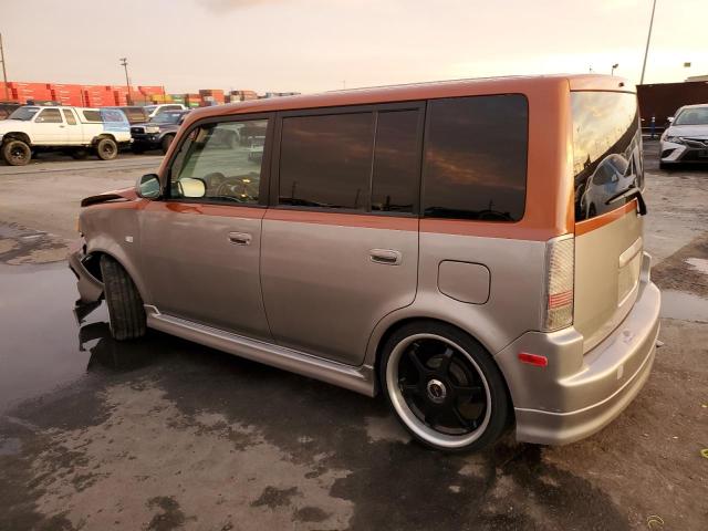 Photo 2 from auction – 2005 TOYOTA SCION with VIN JTLKT324954011701