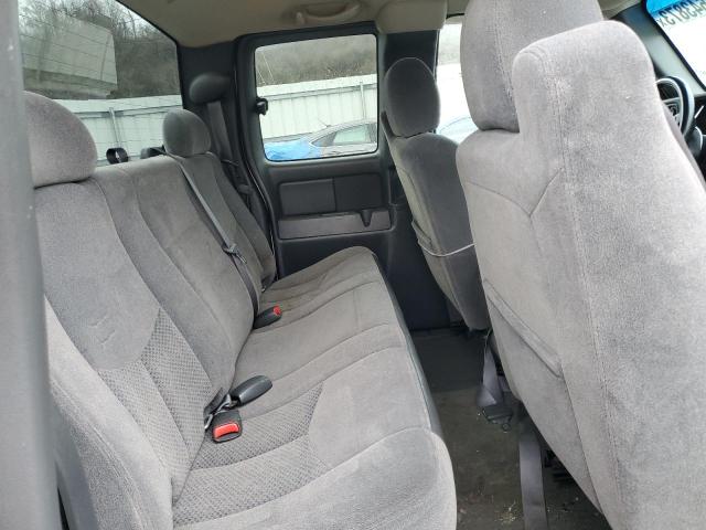 Photo 10 from auction – 2006 CHEVROLET SILVERADO with VIN 1GCEK19B46Z196555