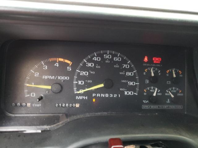 Photo 9 from auction – 1998 CHEVROLET 3500 SILVE with VIN 1GCHC39F0WF029619