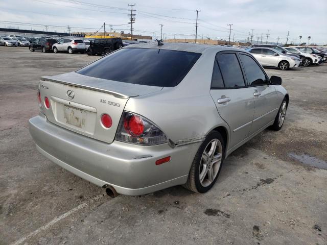 Photo 3 from auction – 2004 LEXUS IS 300 with VIN JTHBD192840082409