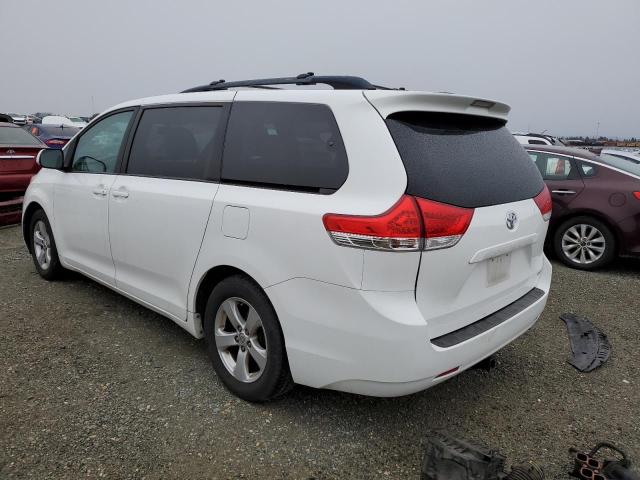Photo 2 from auction – 2013 TOYOTA SIENNA LE with VIN 5TDKK3DC7DS298638