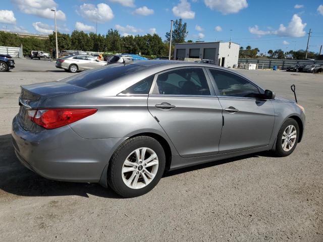 Photo 3 from auction – 2012 HYUNDAI SONATA GLS with VIN 5NPEB4AC4CH481085