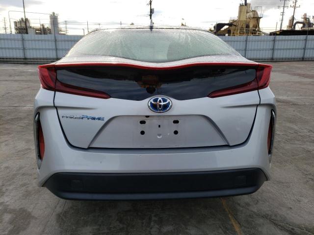 Photo 6 from auction – 2018 TOYOTA PRIUS PRIM with VIN JTDKARFP7J3101079