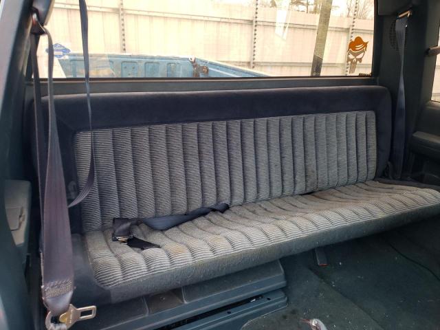 Photo 10 from auction – 1993 CHEVROLET GMT-400 C1 with VIN 2GCEC19K2P1213991