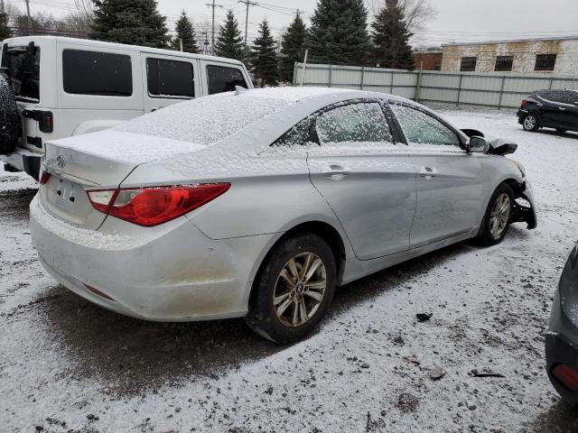 Photo 3 from auction – 2013 HYUNDAI SONATA GLS with VIN 5NPEB4AC8DH509049