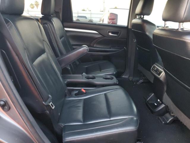 Photo 10 from auction – 2016 TOYOTA HIGHLANDER with VIN 5TDKKRFH0GS145714