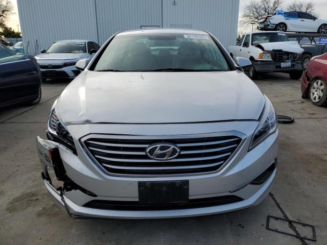 Photo 5 from auction – 2017 HYUNDAI SONATA SE with VIN 5NPE24AF8HH558560