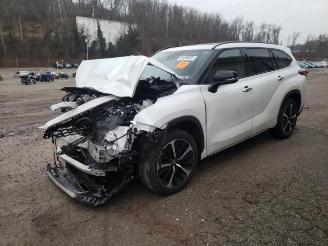 TOYOTA HIGHLANDER 2022 with VIN 5TDLZRBH5NS199710 - Photo from auction
