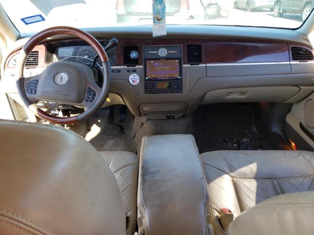 Photo 8 from auction – 2004 LINCOLN TOWN CAR U with VIN 1LNHM83W54Y688893