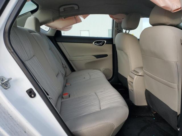 Photo 10 from auction – 2016 NISSAN SENTRA S with VIN 3N1AB7AP2GY266657