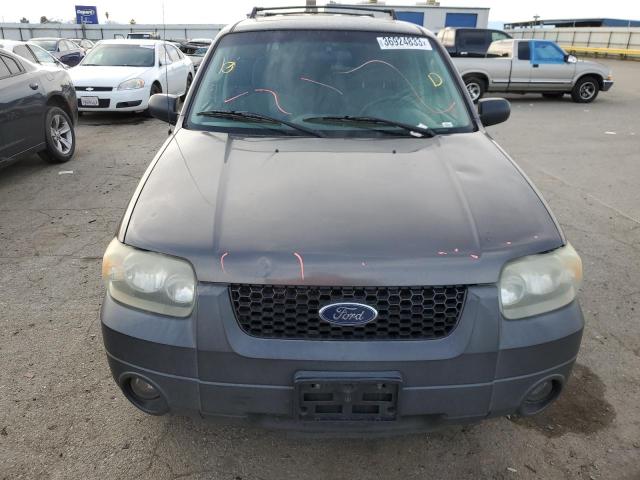 Photo 5 from auction – 2005 FORD ESCAPE XLT with VIN 1FMYU93135KC28470