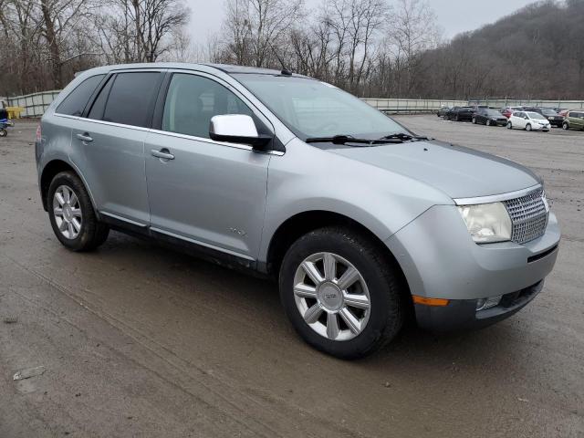Photo 4 from auction – 2007 LINCOLN MKX with VIN 2LMDU88C57BJ39875