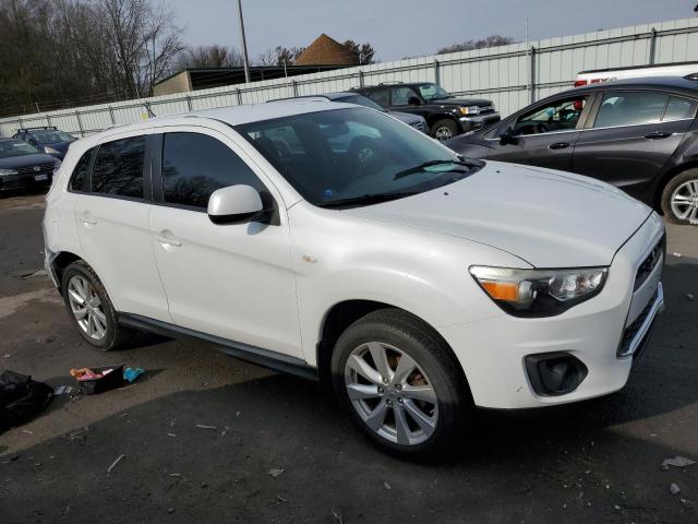 Photo 4 from auction – 2014 MITSUBISHI OUTLANDER with VIN 4A4AP3AU4EE028020