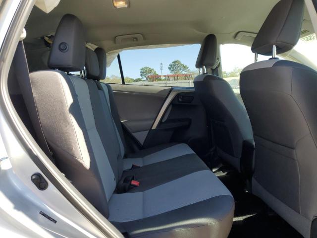 Photo 10 from auction – 2013 TOYOTA RAV4 LE with VIN 2T3ZFREV7DW043301