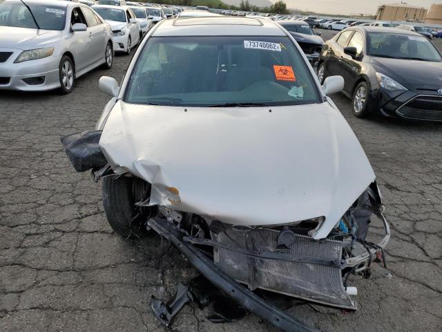 Photo 5 from auction – 2004 TOYOTA CAMRY LE with VIN 4T1BE30K64U880290