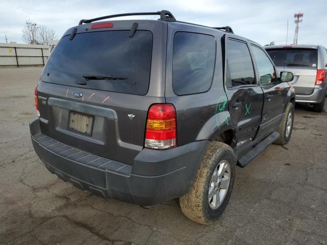 Photo 3 from auction – 2005 FORD ESCAPE XLT with VIN 1FMYU93135KC28470