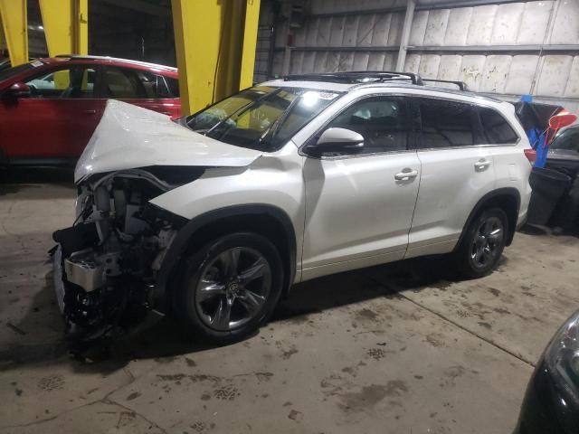 TOYOTA HIGHLANDER 2019 with VIN 5TDDZRFH9KS746133 - Photo from auction