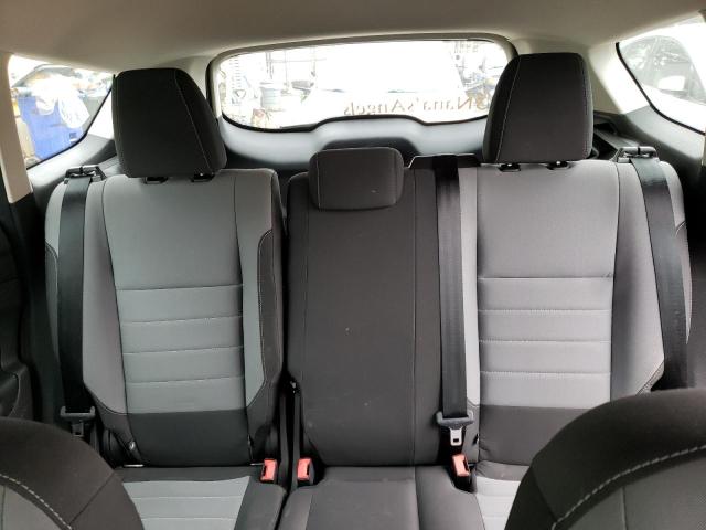Photo 10 from auction – 2017 FORD ESCAPE S with VIN 1FMCU0F70HUC72263
