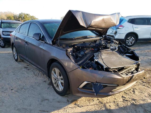 Photo 4 from auction – 2017 HYUNDAI SONATA SE with VIN 5NPE24AF2HH454873