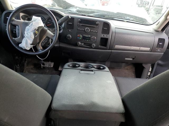 Photo 8 from auction – 2013 CHEVROLET SILVERADO with VIN 1GCRKSE75DZ188020