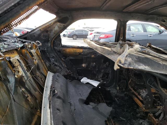 Photo 10 from auction – 2000 TOYOTA CAMRY CE with VIN 4T1BG22K5YU689855