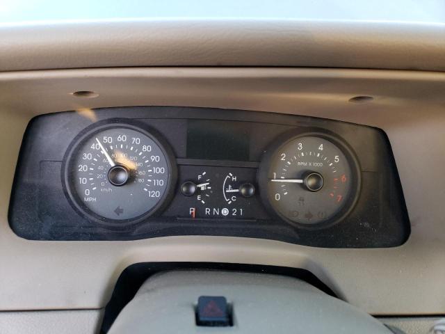 Photo 9 from auction – 2006 MERCURY GRAND MARQ with VIN 2MEFM75V06X642741