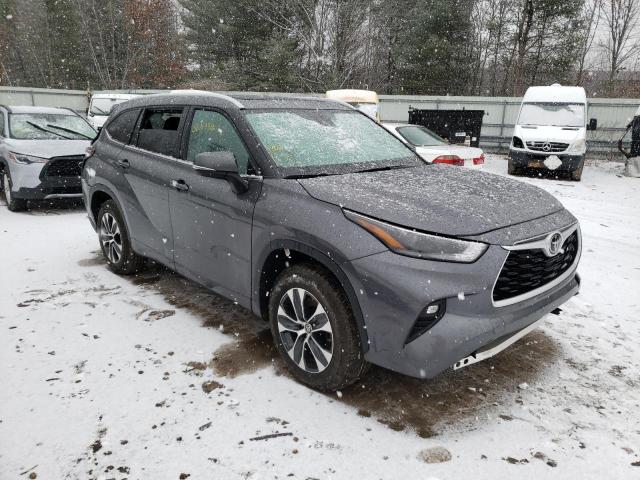 Photo 4 from auction – 2022 TOYOTA HIGHLANDER with VIN 5TDGZRAH5NS111838
