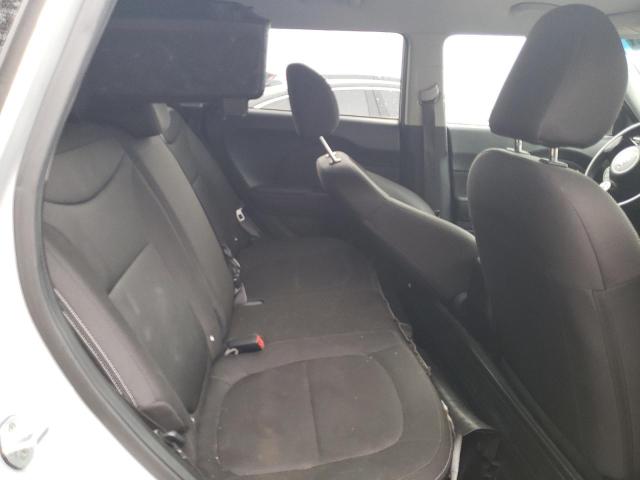 Photo 10 from auction – 2016 KIA SOUL with VIN KNDJN2A26G7851335