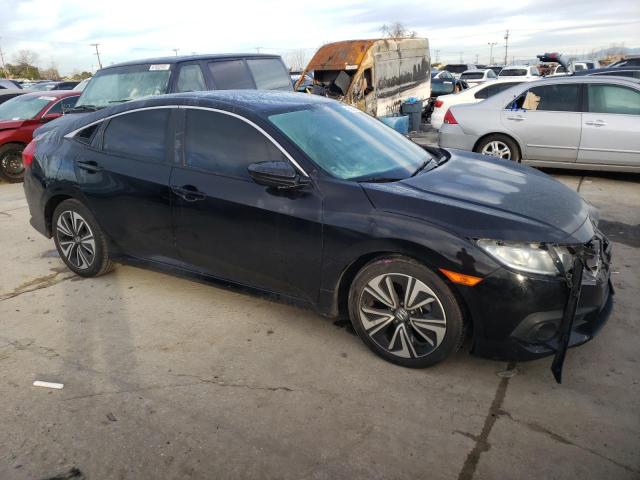 Photo 4 from auction – 2017 HONDA CIVIC LX with VIN 2HGFC2F53HH574178