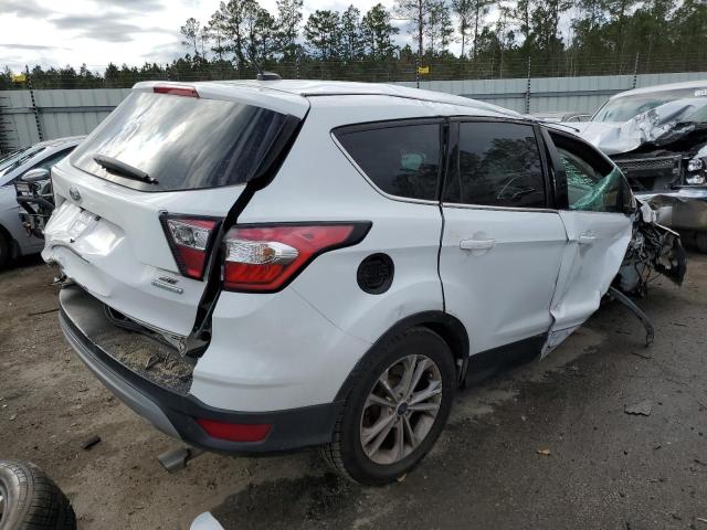 Photo 3 from auction – 2017 FORD ESCAPE SE with VIN 1FMCU0GD7HUE62775