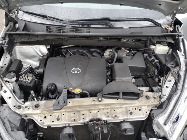 Zdjęcie 12 z aukcji – 2017 TOYOTA HIGHLANDER z VIN 5TDJZRFH5HS374379