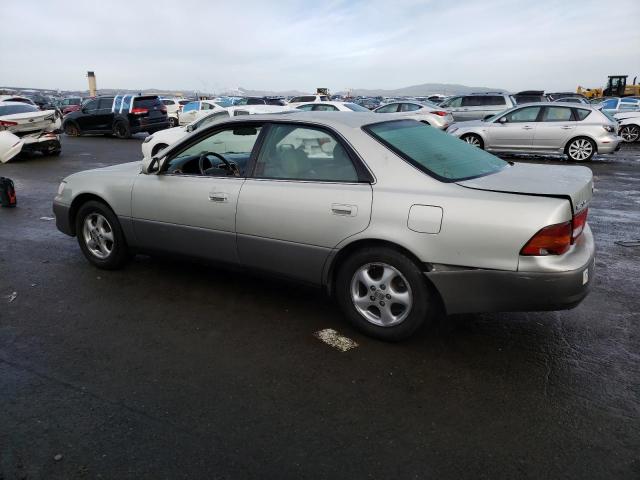 Photo 2 from auction – 1999 LEXUS ES 300 with VIN JT8BF28G7X0233628