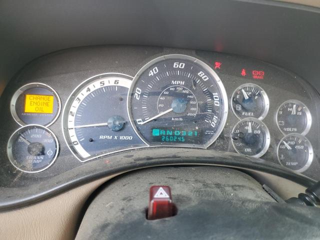 Photo 9 from auction – 2002 CHEVROLET SUBURBAN K with VIN 1GNFK16T62J200378