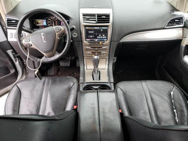 Photo 8 from auction – 2011 LINCOLN MKX with VIN 2LMDJ8JK8BBJ11619