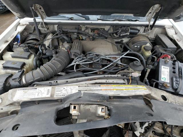 Photo 12 from auction – 2001 MERCURY MOUNTAINEE with VIN 4M2DU86P31UJ07069