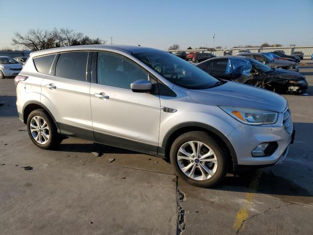 Photo 4 from auction – 2017 FORD ESCAPE SE with VIN 1FMCU0GD2HUC97699