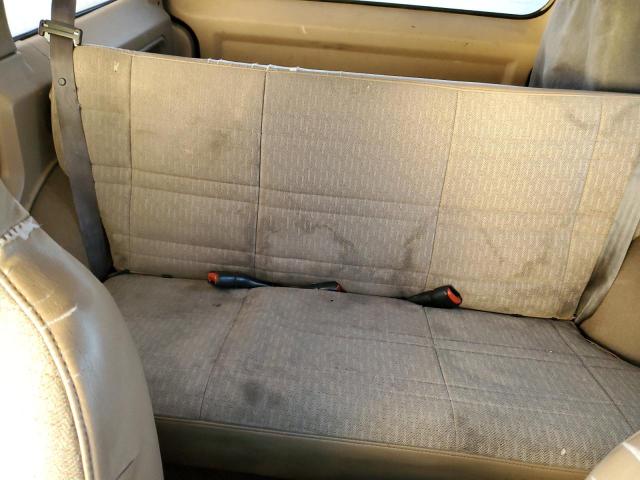 Photo 10 from auction – 2000 JEEP CHEROKEE S with VIN 1J4FF48S7YL129332