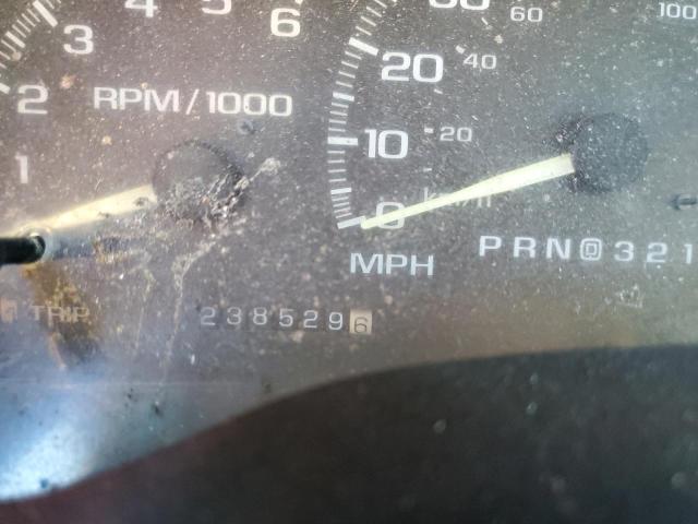 Photo 9 from auction – 2000 GMC SIERRA C35 with VIN 1GTGC33R8YF466477