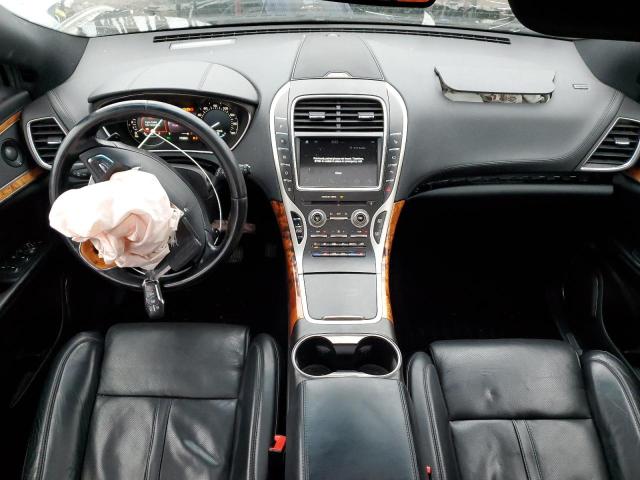 Photo 8 from auction – 2016 LINCOLN MKX RESERV with VIN 2LMTJ8LR4GBL52008
