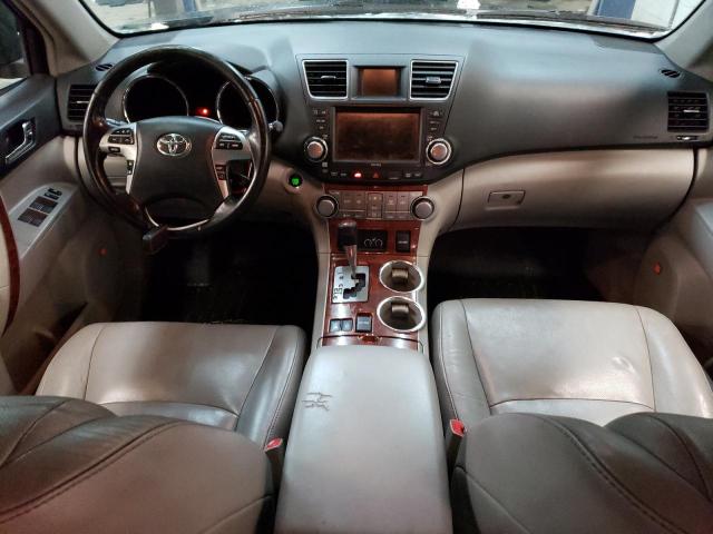 Photo 8 from auction – 2011 TOYOTA HIGHLANDER with VIN 5TDDK3EH1BS062759