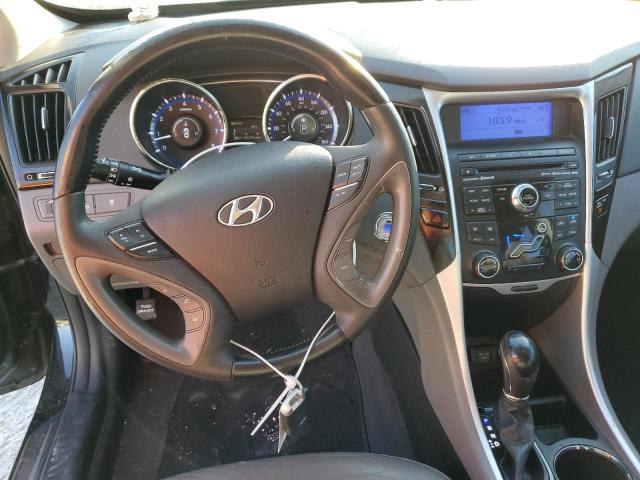 Photo 8 from auction – 2011 HYUNDAI SONATA SE with VIN 5NPEC4AC2BH227323